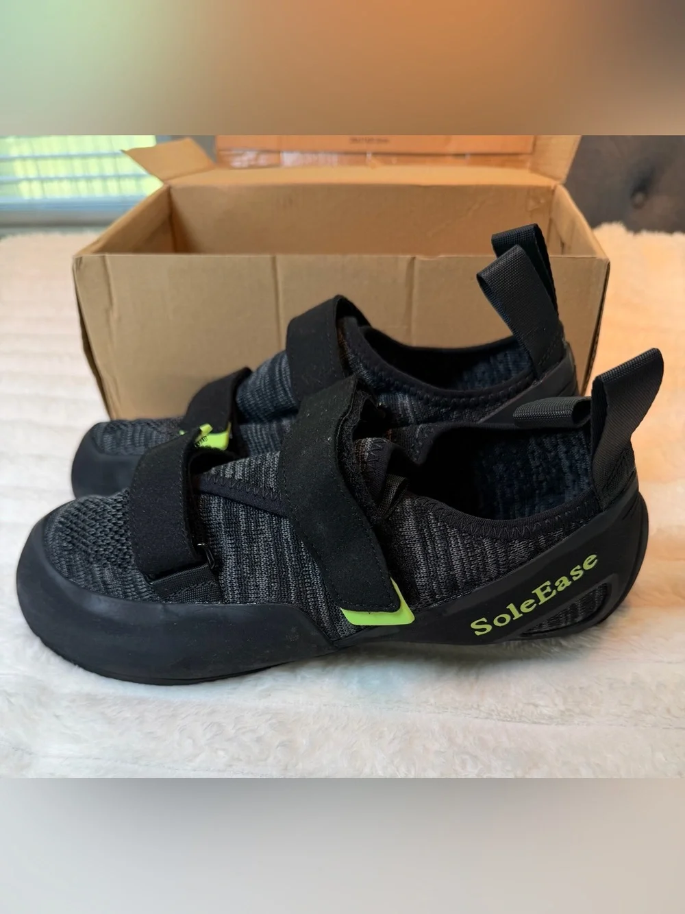 NWT SoleEase Climbing Shoes Men’s 9 Women’s 10 EU 43 Gym Bouldering